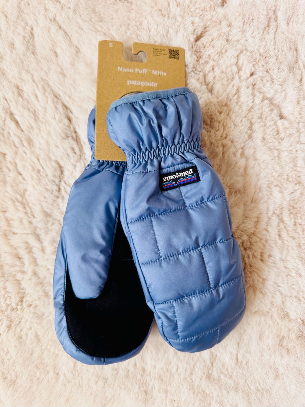 Patagonia | NWT Nano Puff Mittens Periwinkle Blue - sz SM